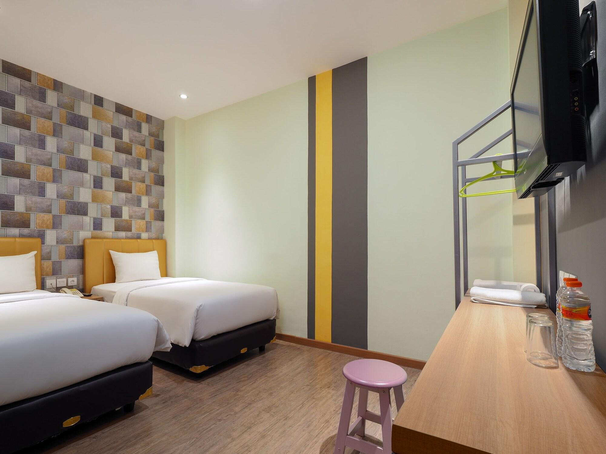 Kama Hotel Medan Kültér fotó