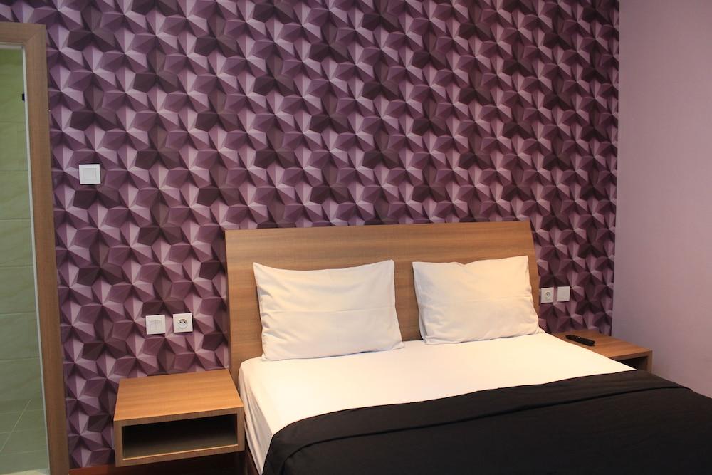 Kama Hotel Medan Kültér fotó