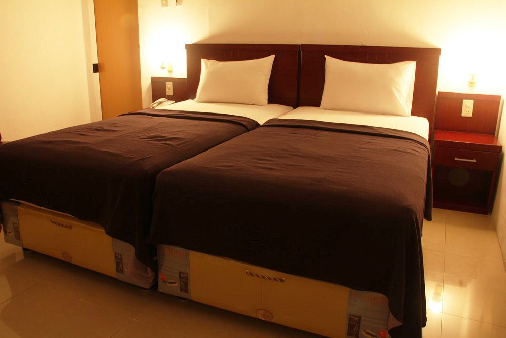 Kama Hotel Medan Kültér fotó
