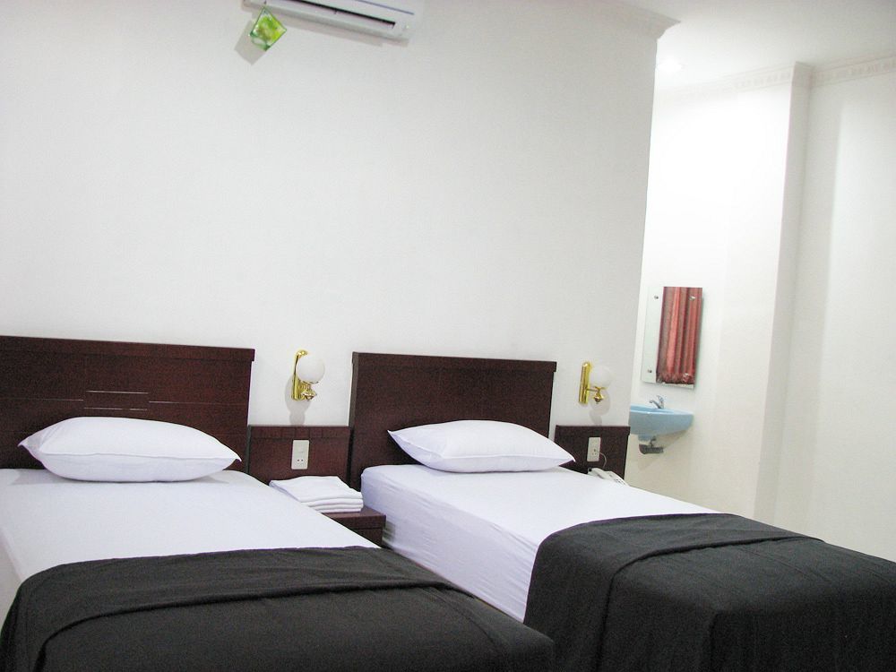 Kama Hotel Medan Kültér fotó