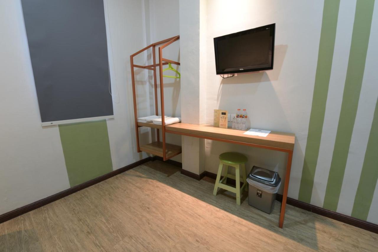 Kama Hotel Medan Kültér fotó
