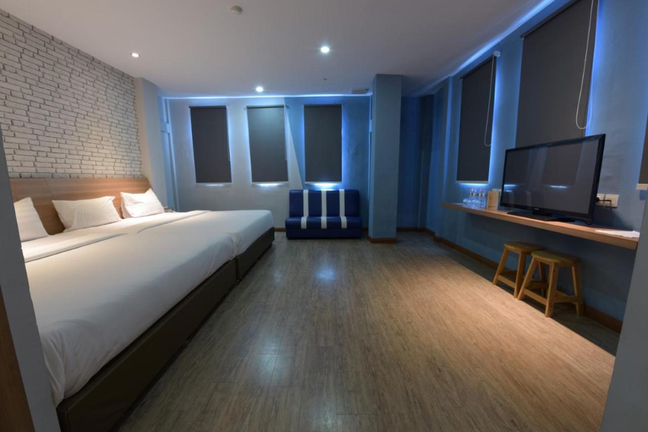 Kama Hotel Medan Kültér fotó